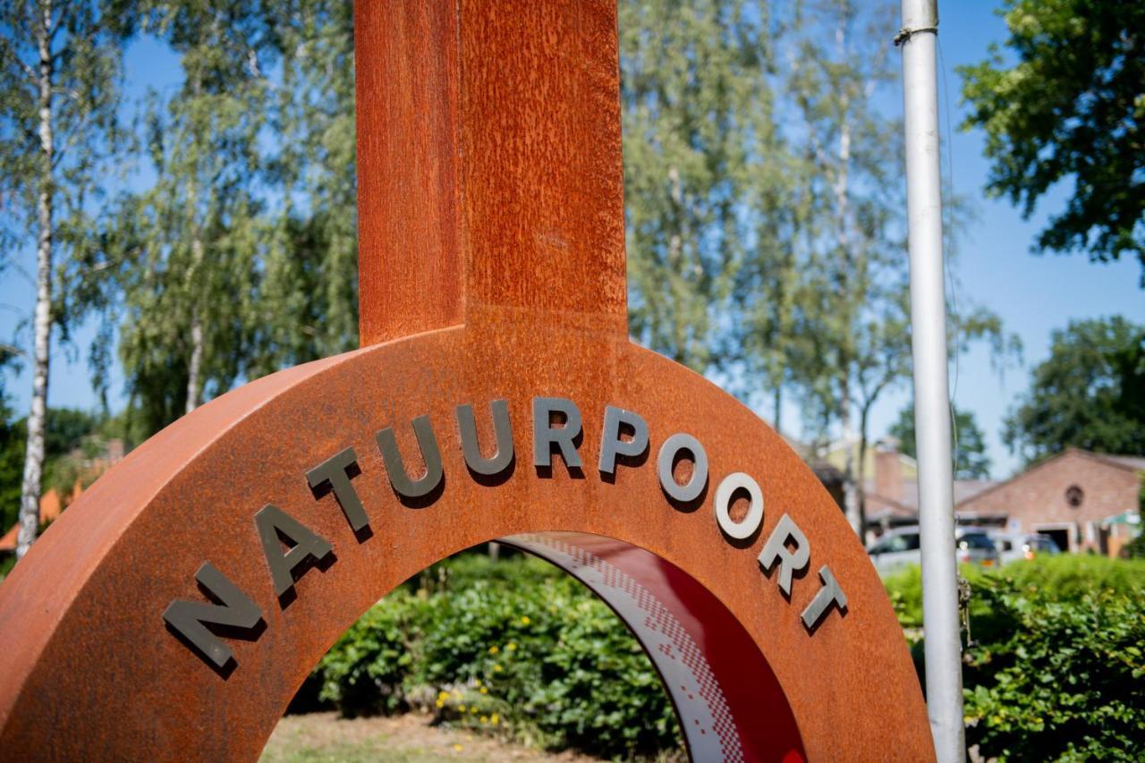 Natuurpoort Van Loon Hotel Loon op Zand Exterior photo