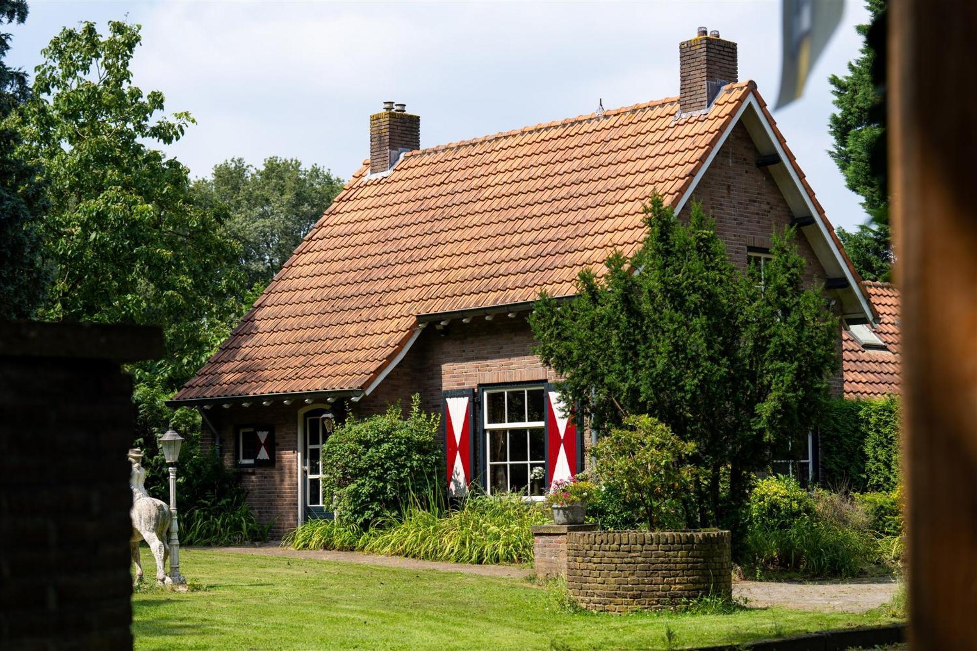 Natuurpoort Van Loon Hotel Loon op Zand Exterior photo